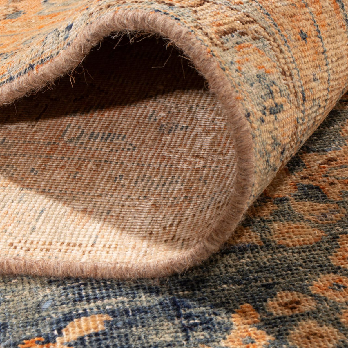 Vintage Rug - 377 x 280 cm - blue