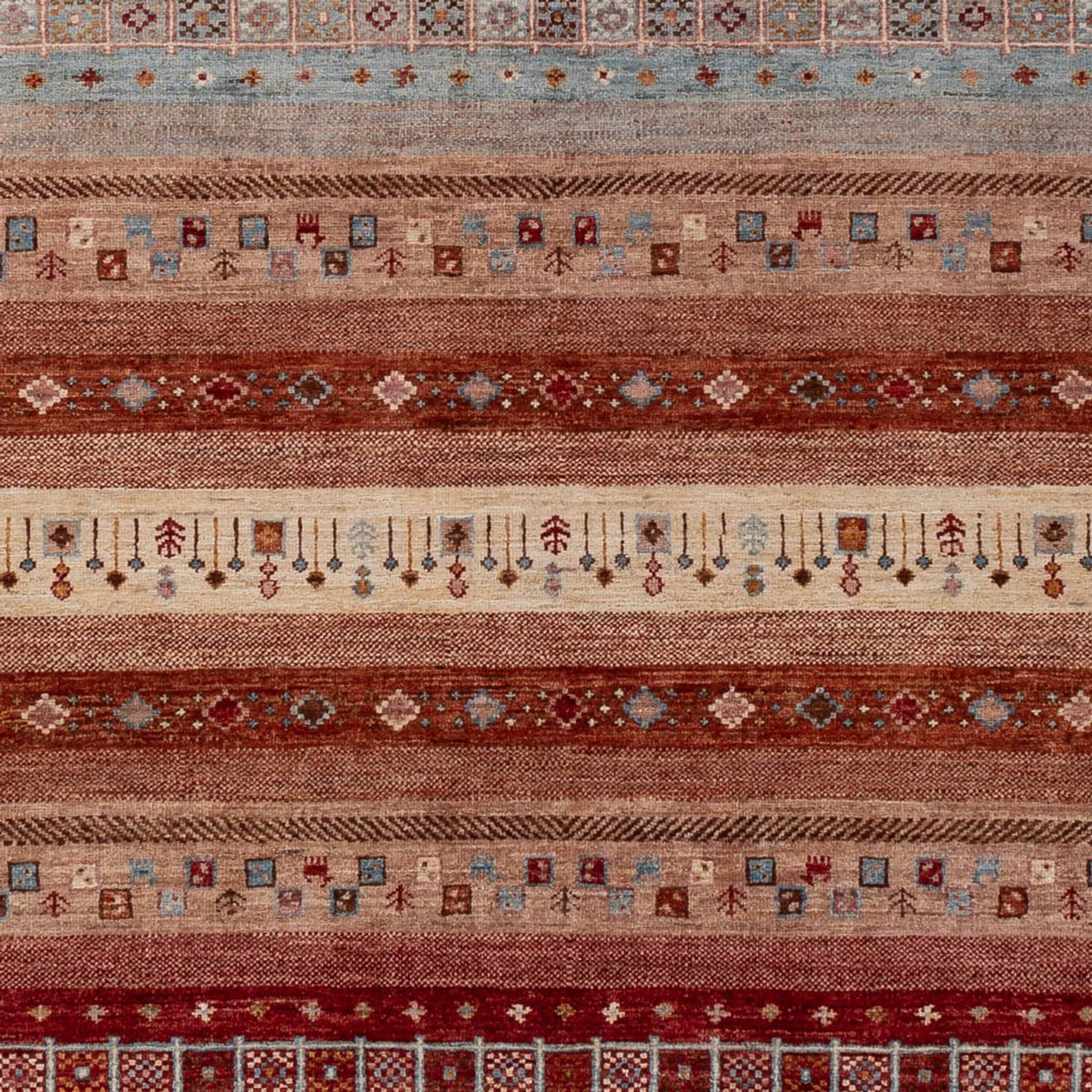 Ziegler Rug - Ariana - 299 x 209 cm - multicolored