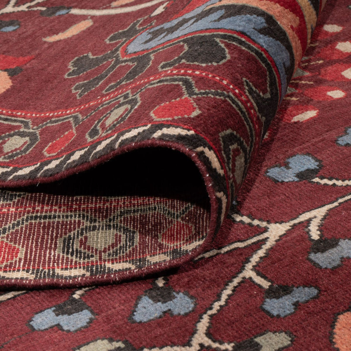 Designer Rug - 309 x 251 cm - wine red