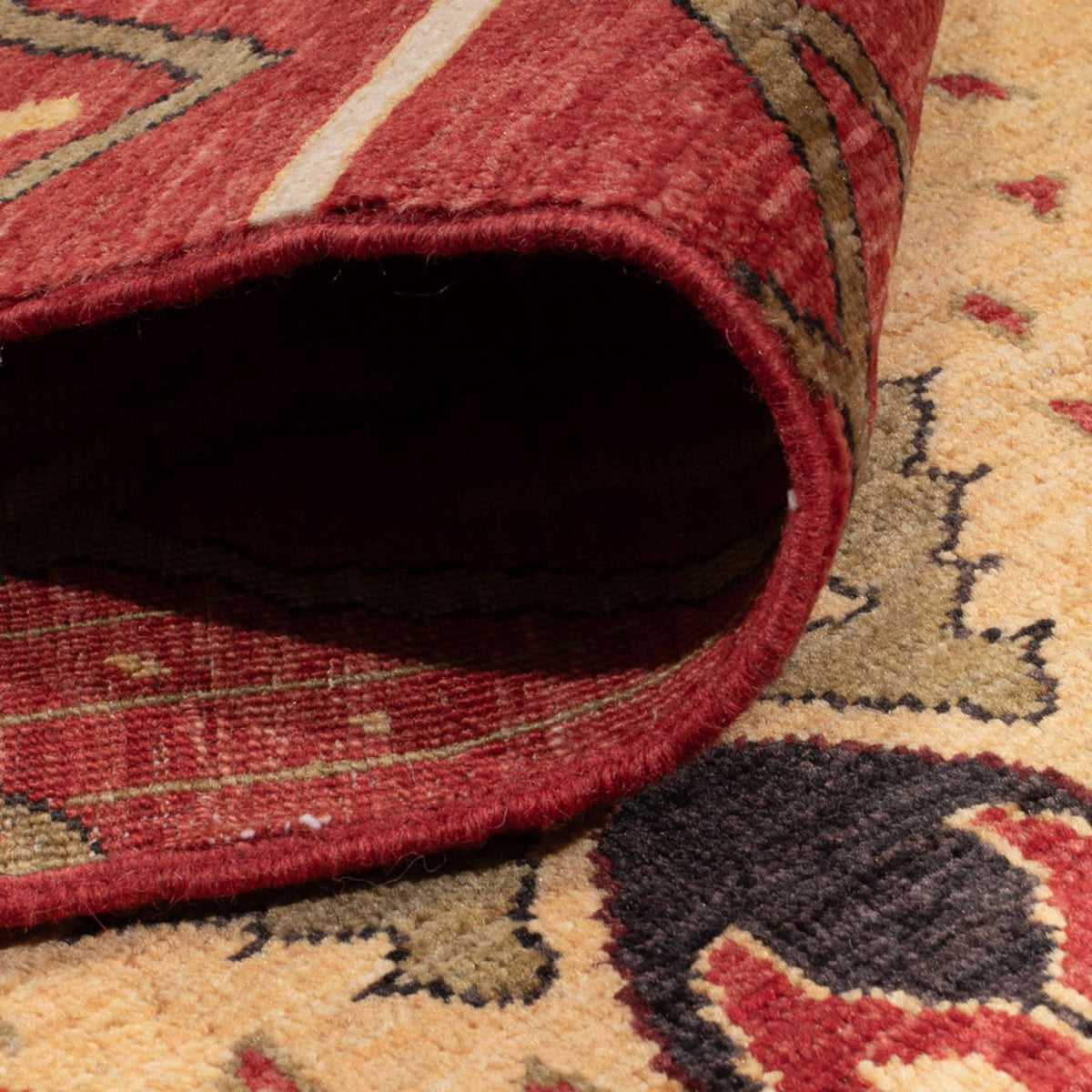 Ziegler Rug - Ariana - 270 x 180 cm - red