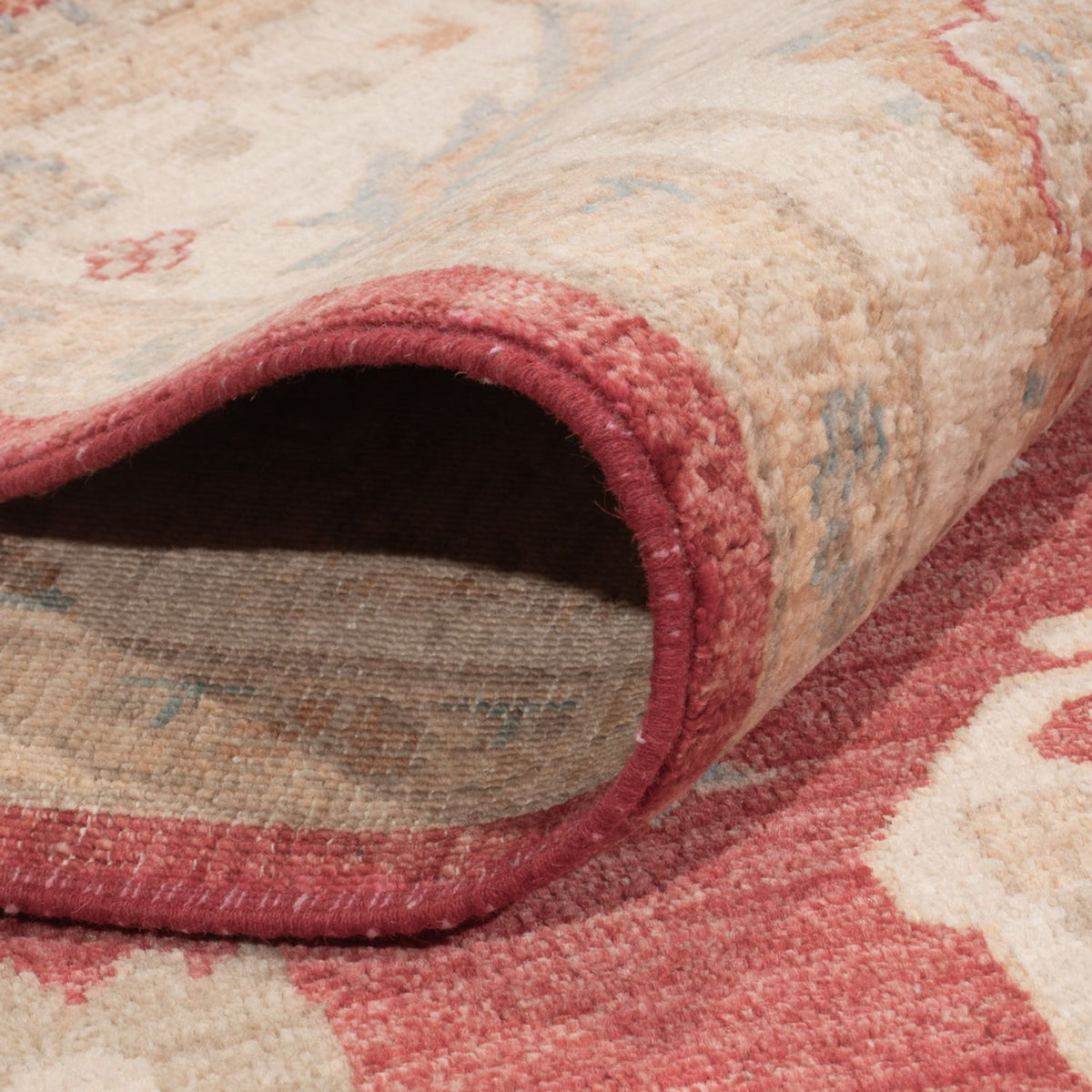 Ziegler Rug - 296 x 253 cm - red