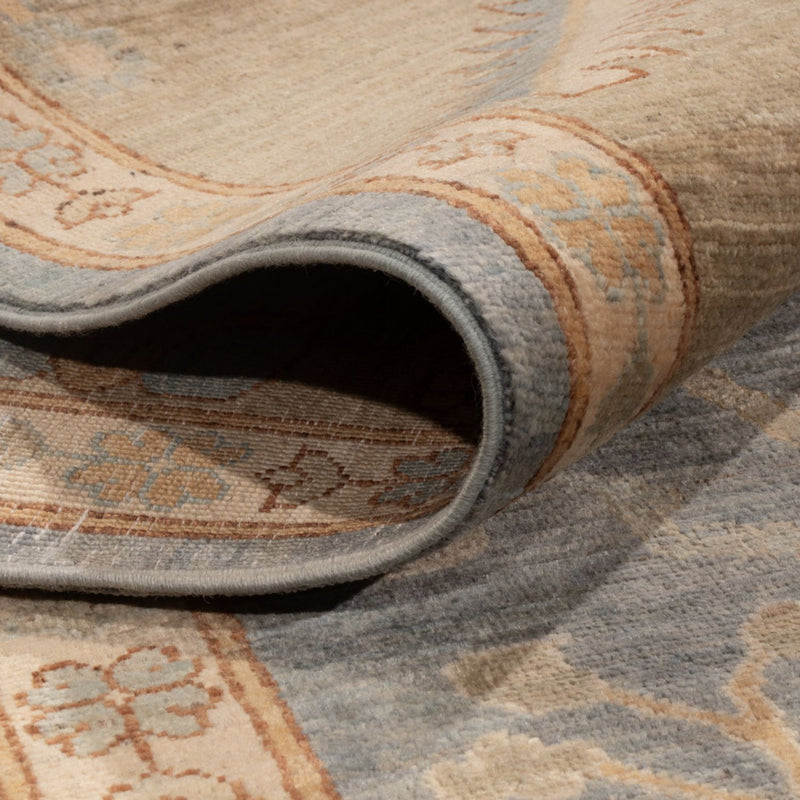 Ushak Rug 347x241cm - Oriental Rug