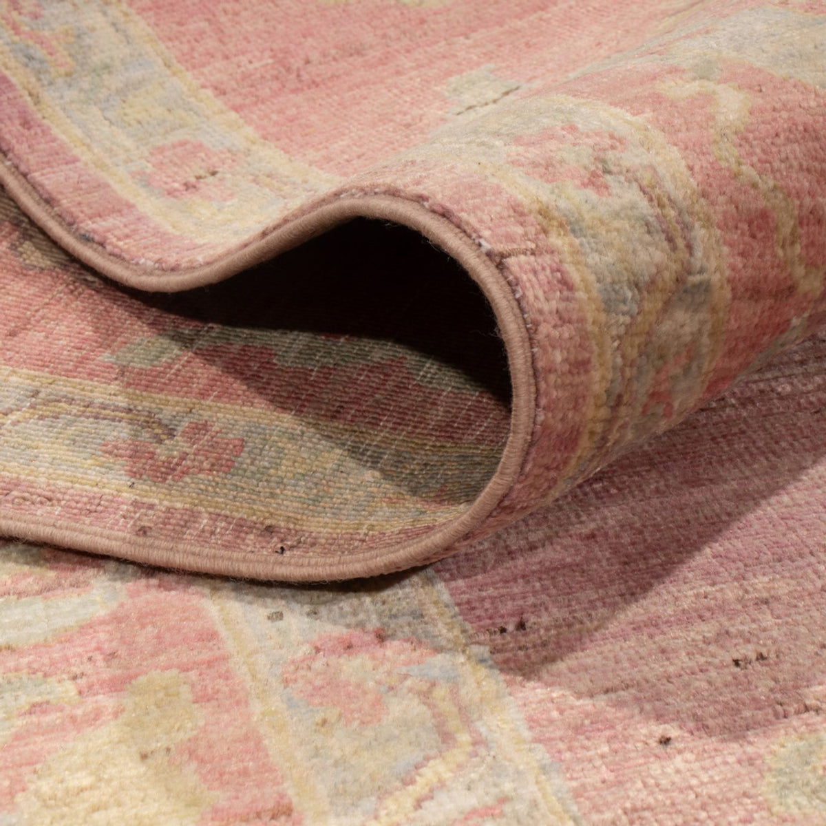 Ziegler Rug - Usak - 328 x 238 cm - purple