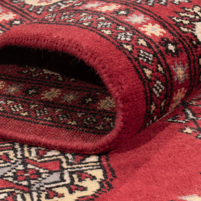 Pakistani Rug - 197 x 139 cm - red