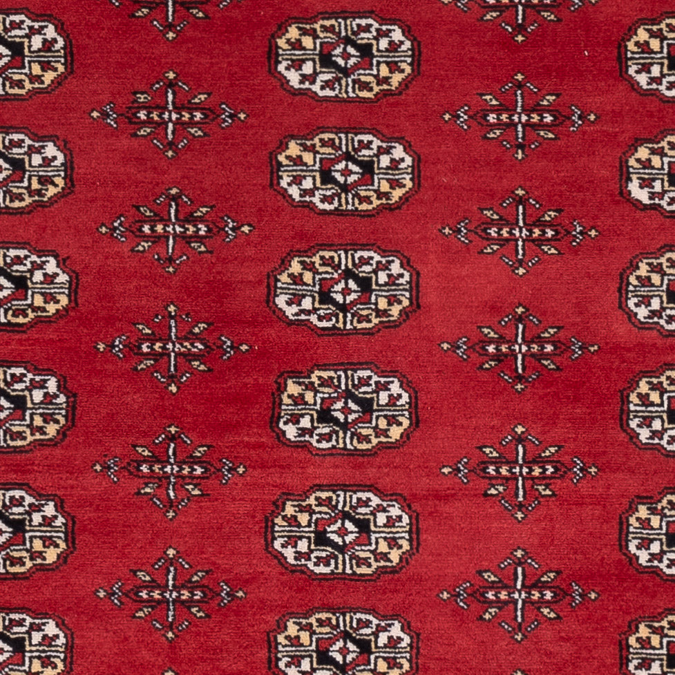 Pakistani Rug - 243 x 168 cm - red