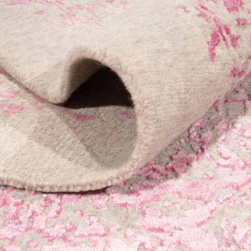 Designer Rug - 293 x 256 cm - pink