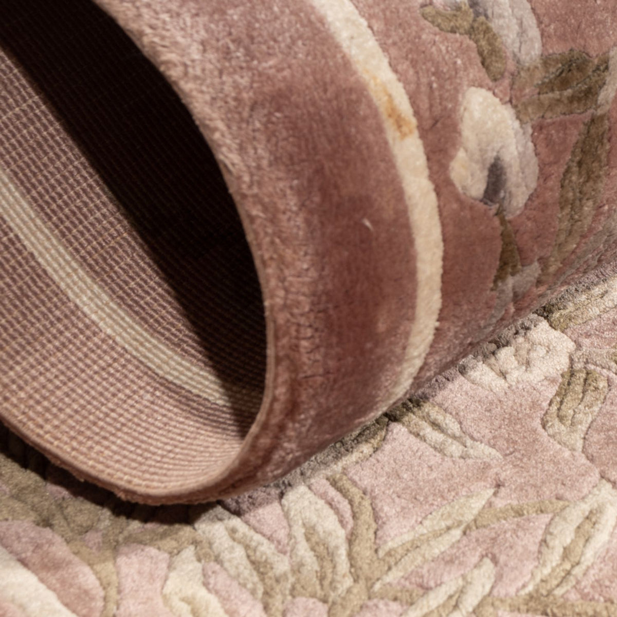 Silk Rug - Chinese Silk - 123 x 62 cm - beige