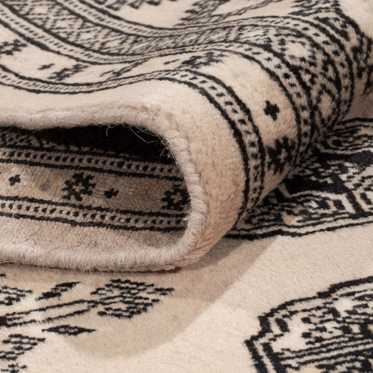 Pakistani Rug - 174 x 126 cm - beige