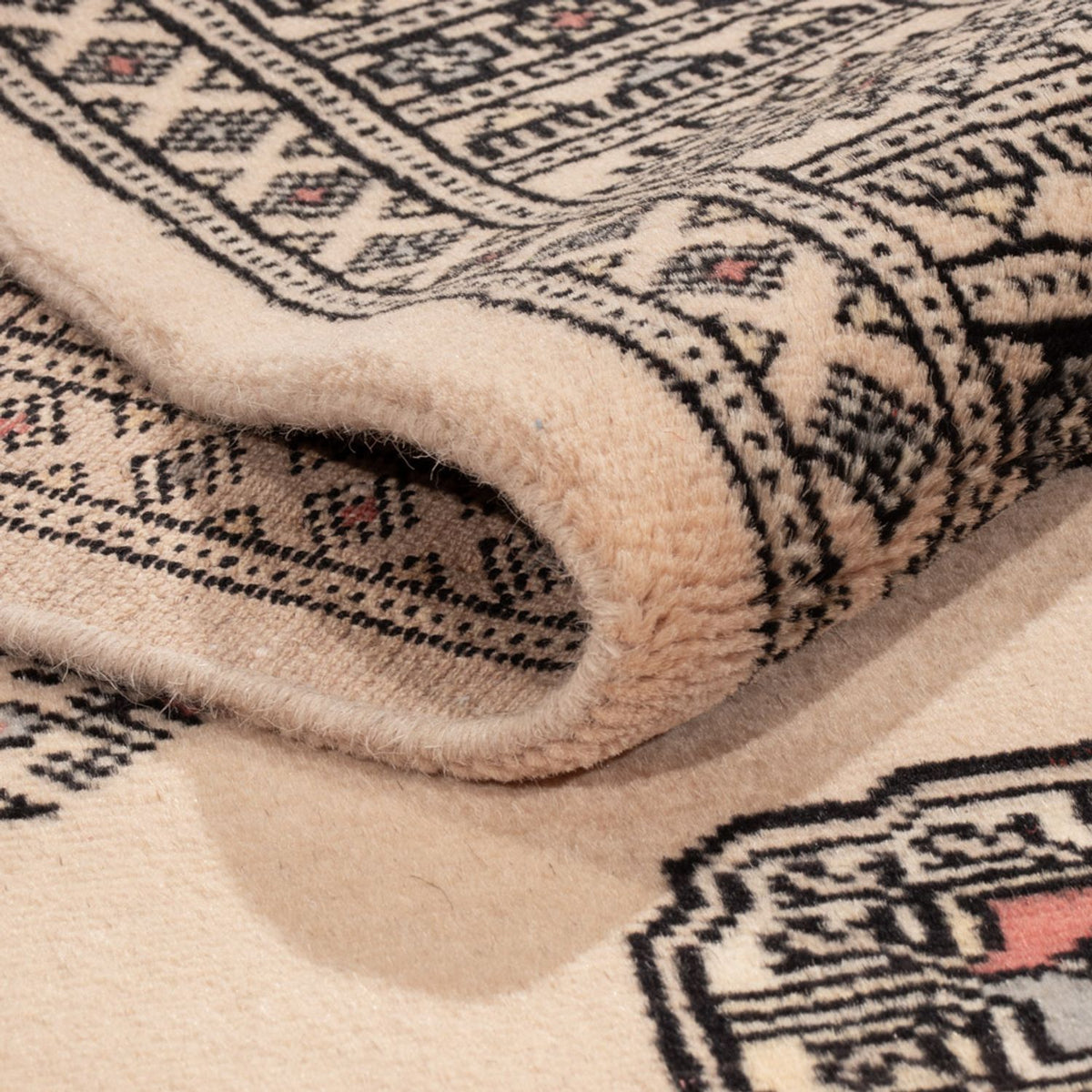 Pakistani Rug - 199 x 125 cm - beige