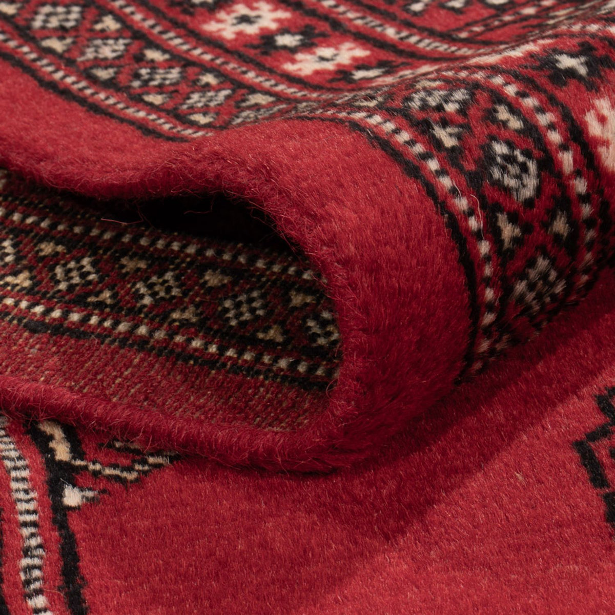 Pakistani Rug - 179 x 135 cm - red