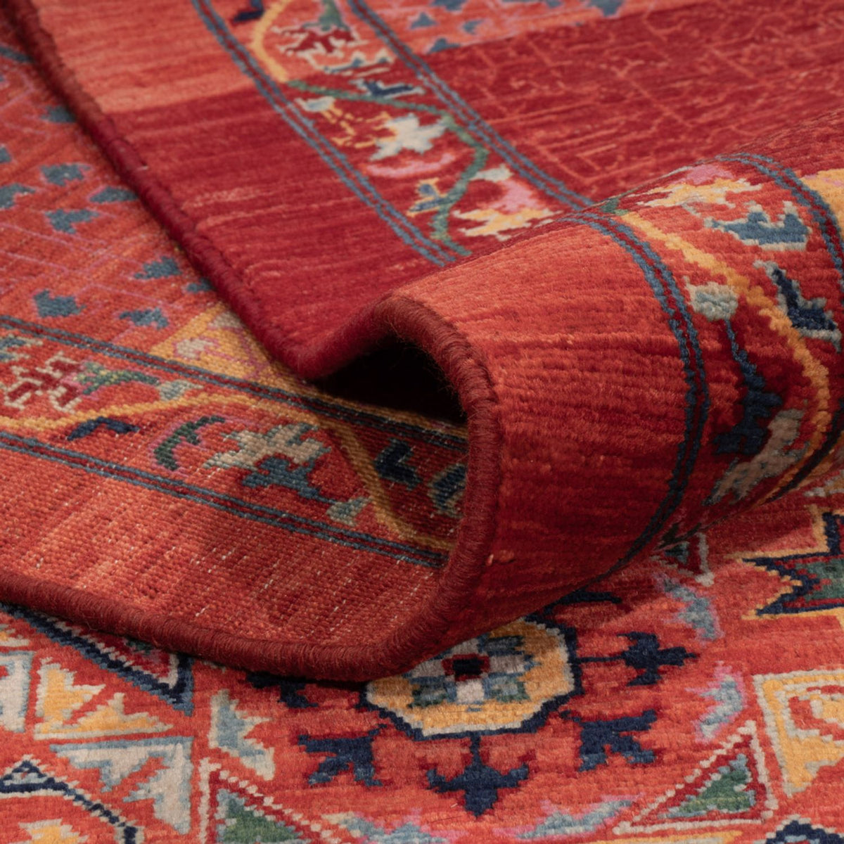 Designer Rug - 360 x 272 cm - multicolored