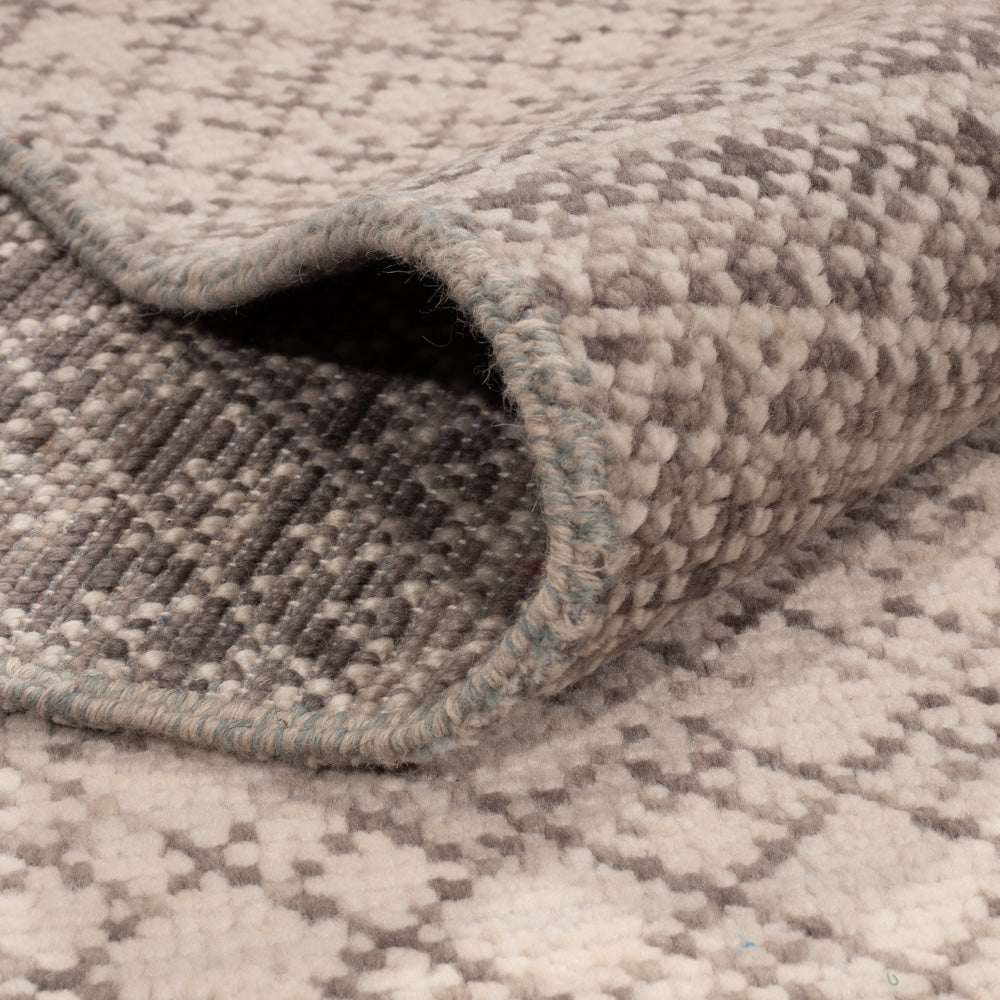 Designer Rug - 365 x 274 cm - multicolored