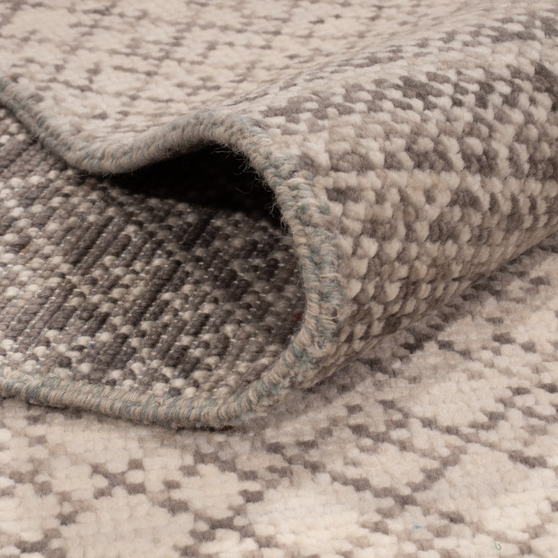 Designer Rug - 365 x 274 cm - multicolored