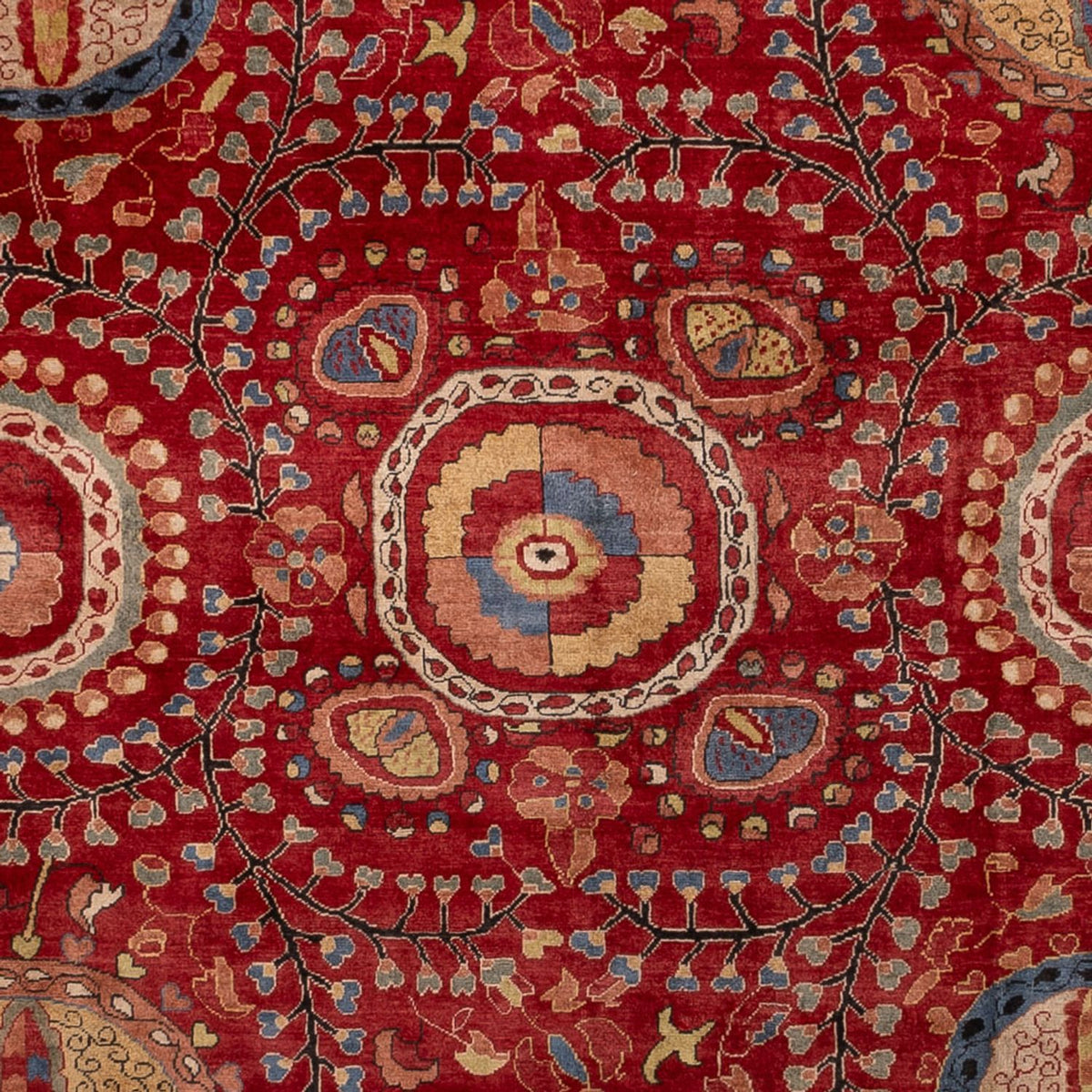 Designer Rug - 350 x 260 cm - red