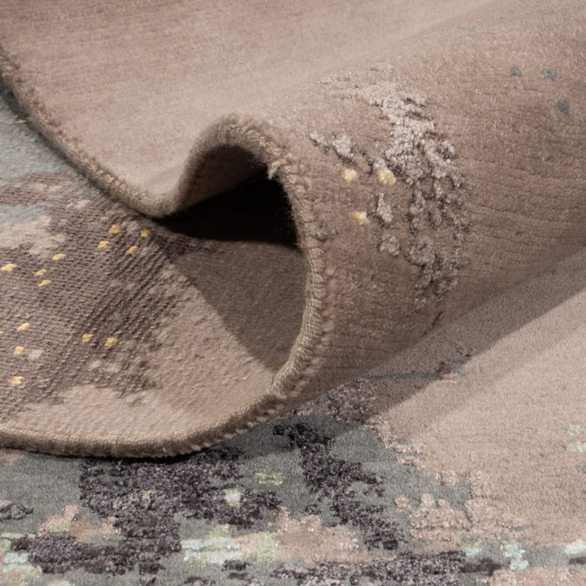 Designer Rug - 354 x 256 cm - multicolored