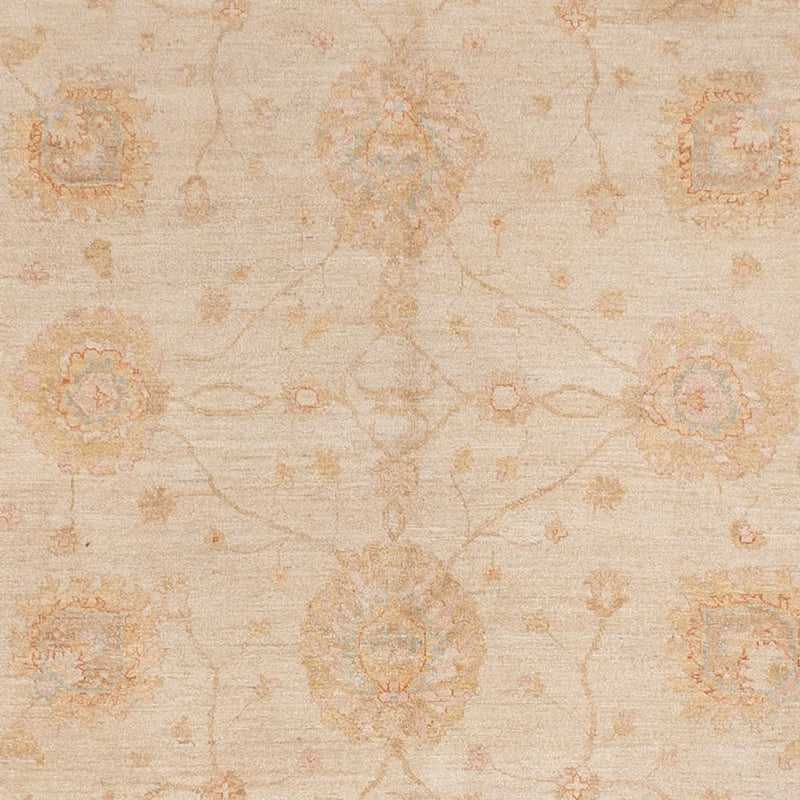 Ziegler Rug square  - 394 x 398 cm - beige