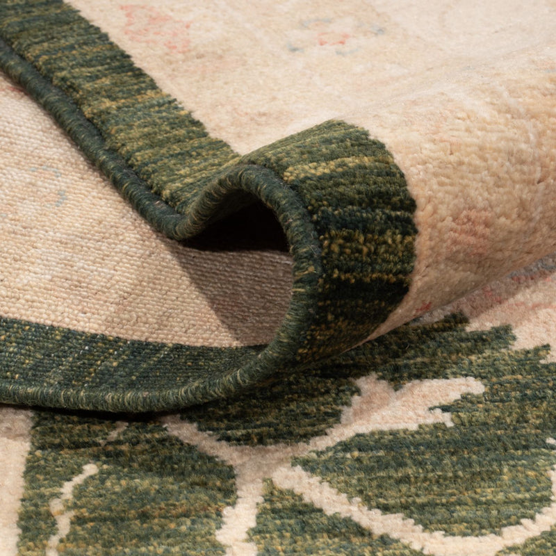 Ziegler Rug - 440 x 308 cm - green