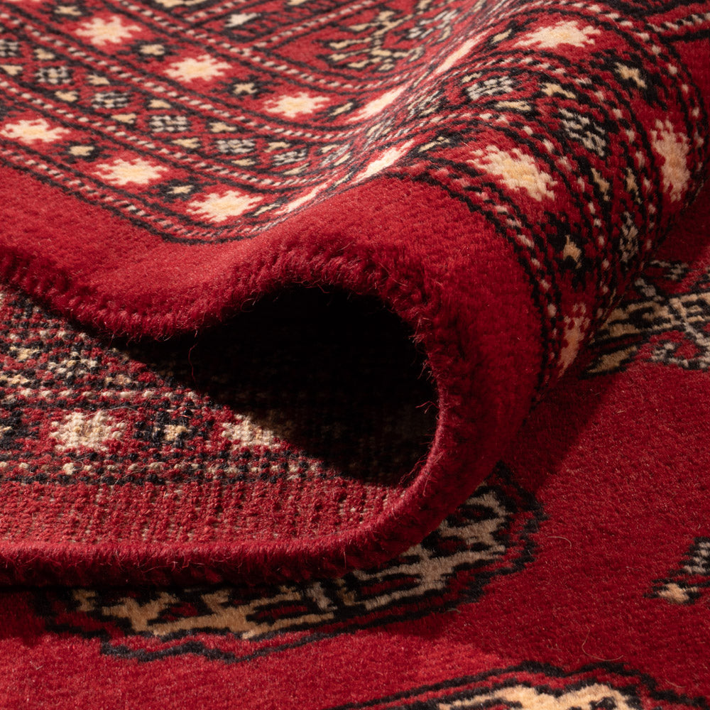 Pakistani Rug - 318 x 248 cm - red
