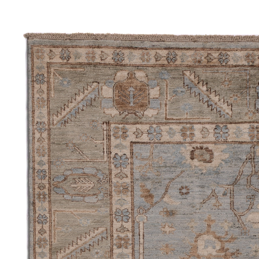 Ushak Rug 193x153cm - Oriental Rug