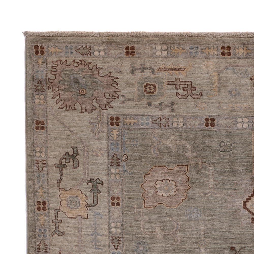 Ushak Rug 202x152cm - Oriental Rug
