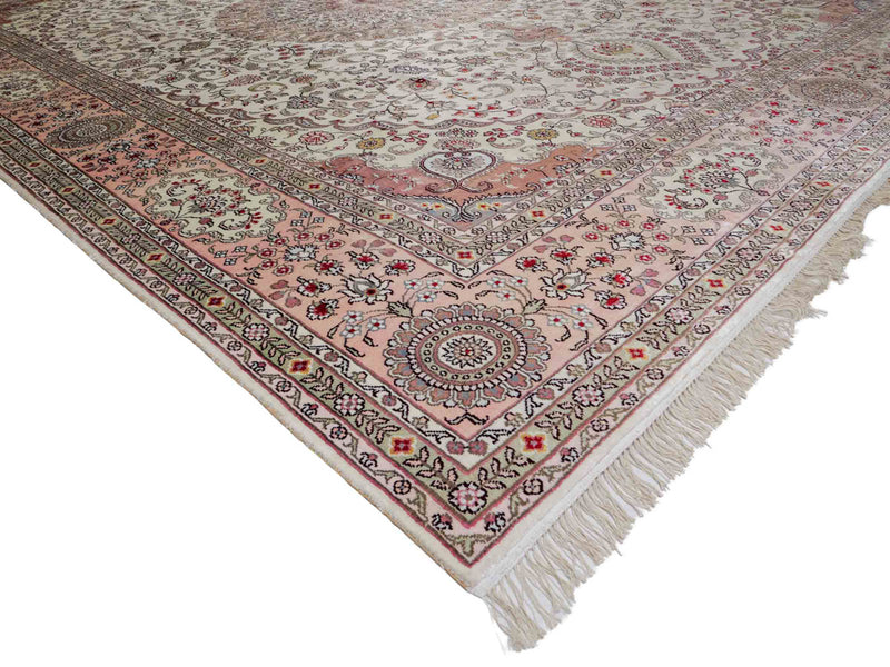 Silk Rug - Chinese Silk - 362 x 272 cm - beige