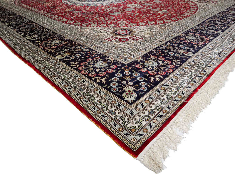 Chinese Silk Rug 370x272cm - Oriental Rug