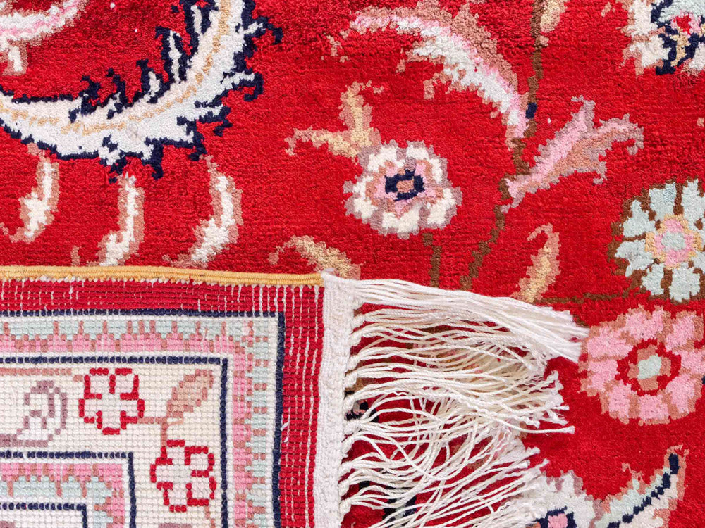 Silk Rug - Chinese Silk - 263 x 180 cm - red