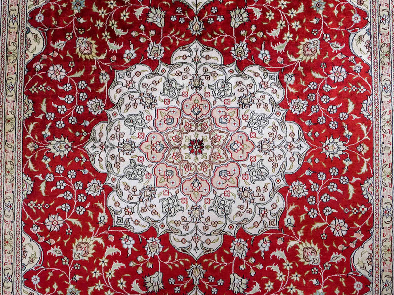 Chinese Silk Rug 272x188cm - Oriental Rug