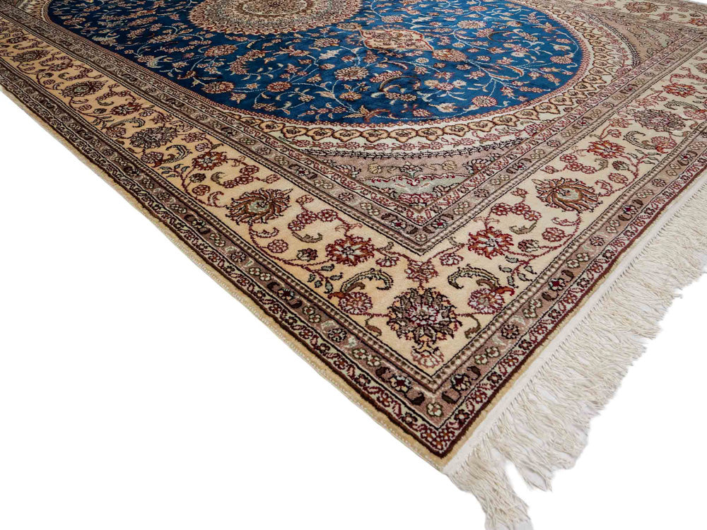 China Seide Rug 240x149cm - Oriental Rug