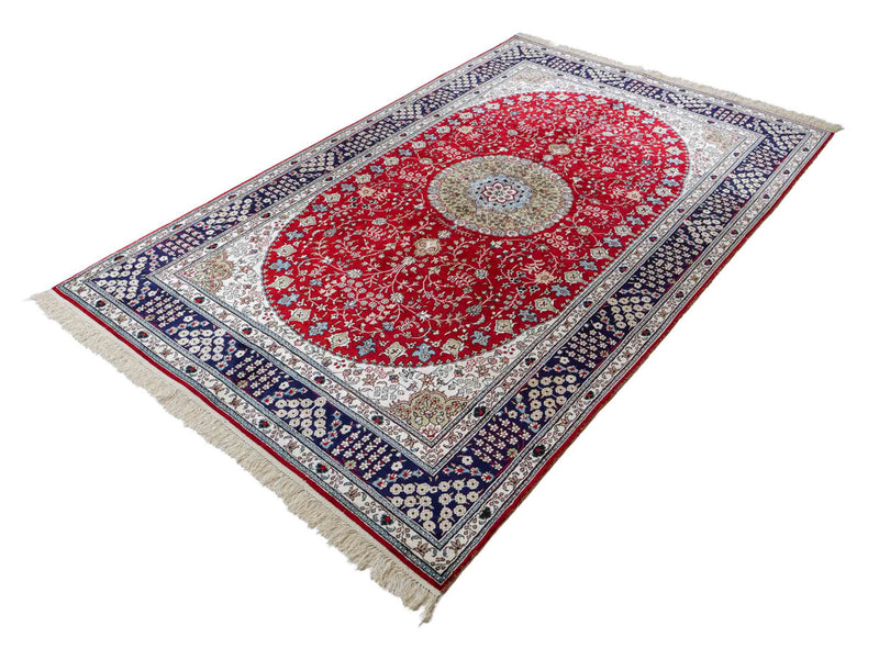 Silk Rug - Chinese Silk - 246 x 152 cm - red