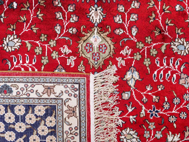 Silk Rug - Chinese Silk - 246 x 152 cm - red