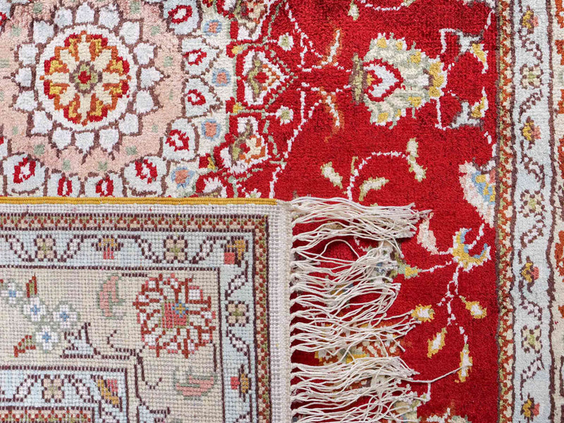 Chinese Silk Rug 120x77cm - Oriental Rug