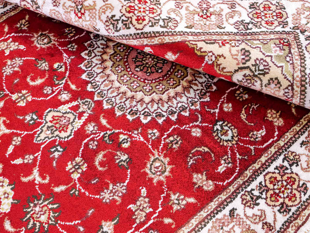 Silk Rug - Chinese Silk - 117 x 77 cm - red