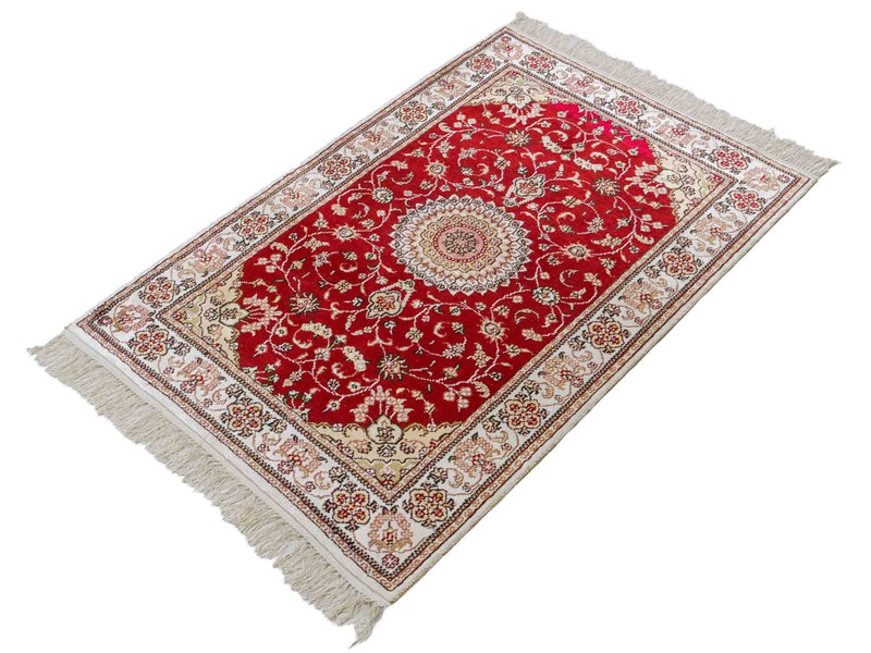 Silk Rug - Chinese Silk - 117 x 77 cm - red