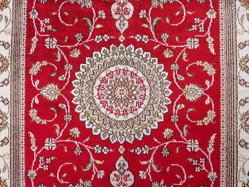 Chinese Silk Rug 122x76cm - Oriental Rug