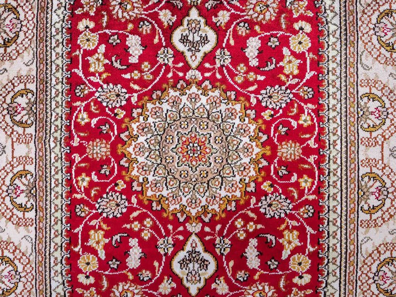 Chinese Silk Rug 120x78cm - Oriental Rug