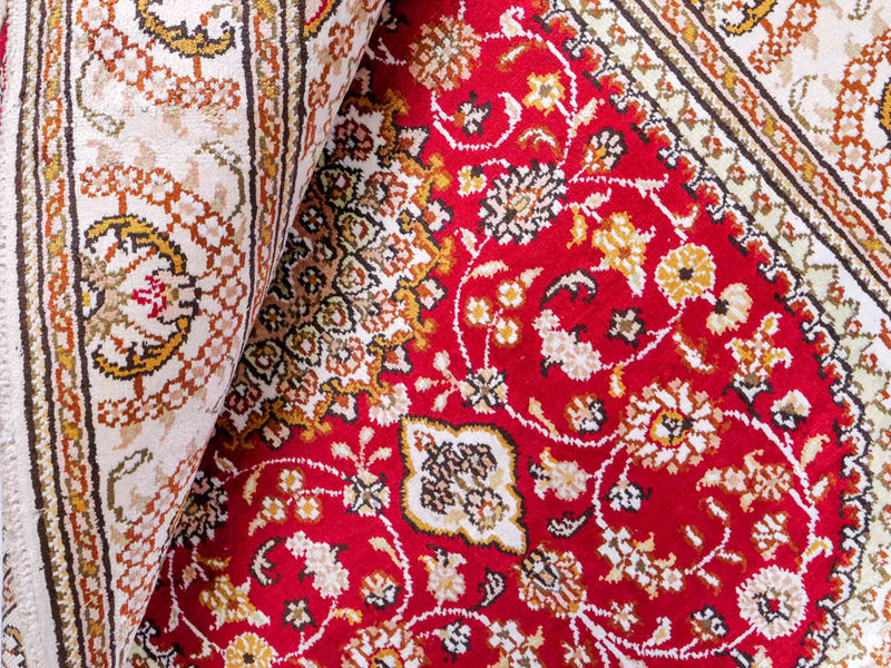 Chinese Silk Rug 122x81cm - Oriental Rug