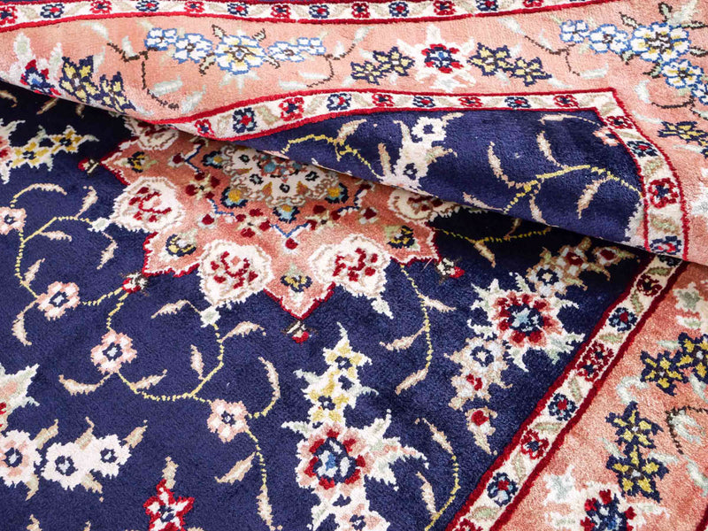 Silk Rug - Chinese Silk - 123 x 77 cm - dark blue