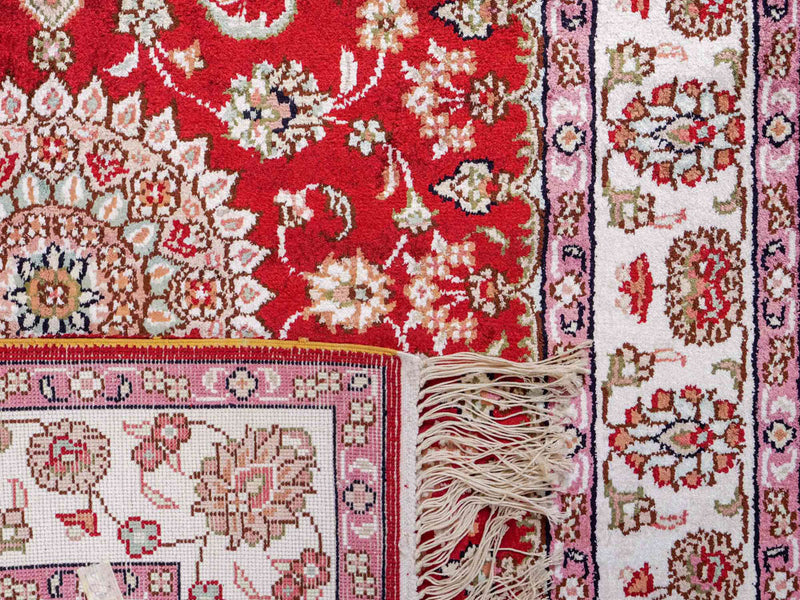 Chinese Silk Rug 119x76cm - Oriental Rug