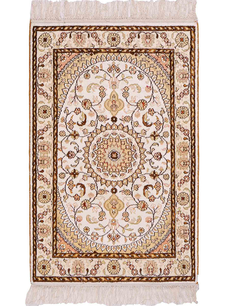 Silk Rug - Chinese Silk - 88 x 59 cm - beige