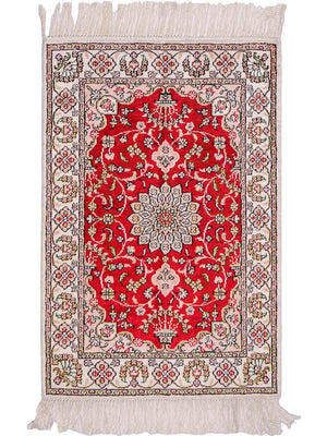 Silk Rug - Chinese Silk - 89 x 62 cm - red