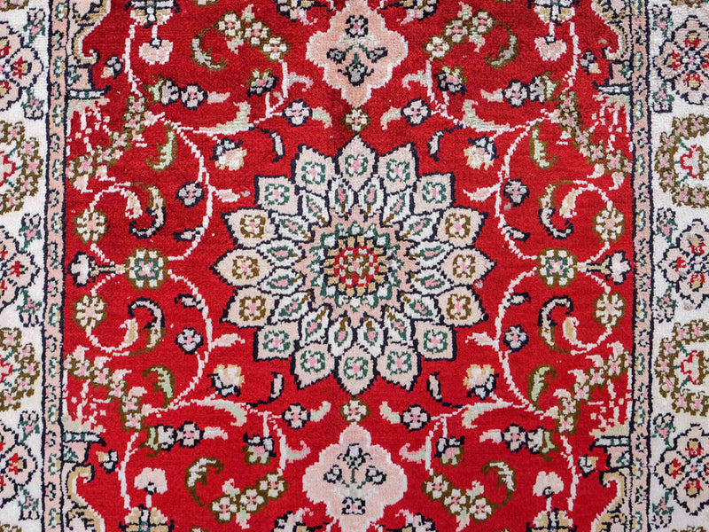 Chinese Silk Rug 89x62cm - Oriental Rug