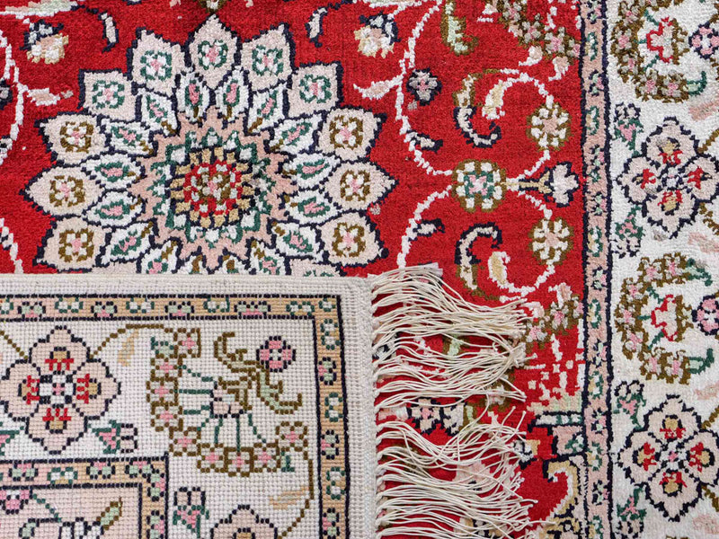 Chinese Silk Rug 89x62cm - Oriental Rug