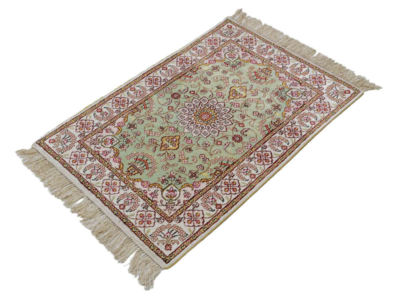 Silk Rug - Chinese Silk - 92 x 63 cm - sand
