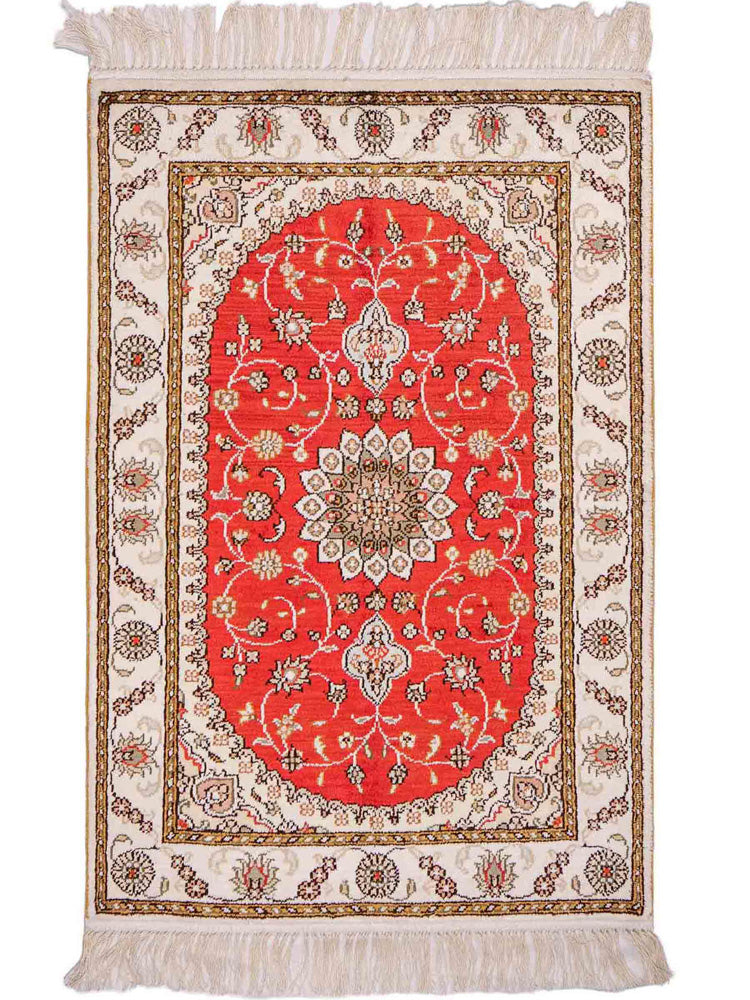 Silk Rug - Chinese Silk - 93 x 61 cm - red