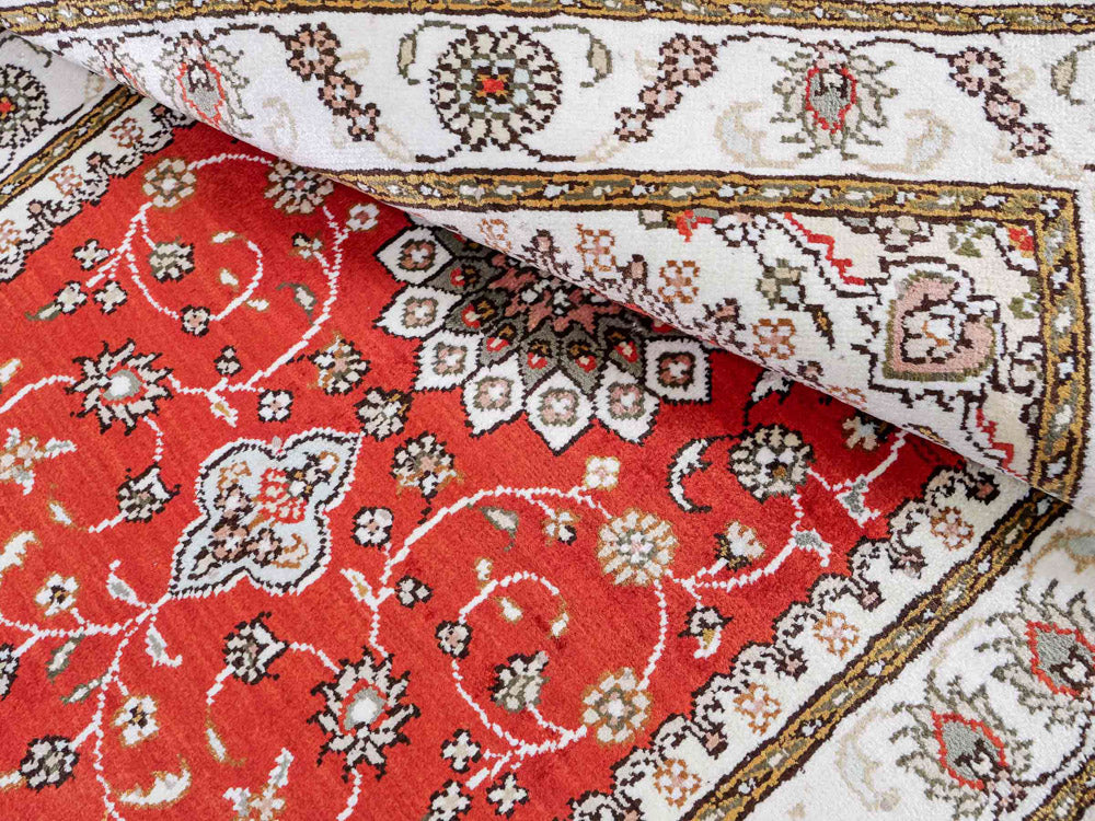 Silk Rug - Chinese Silk - 93 x 61 cm - red