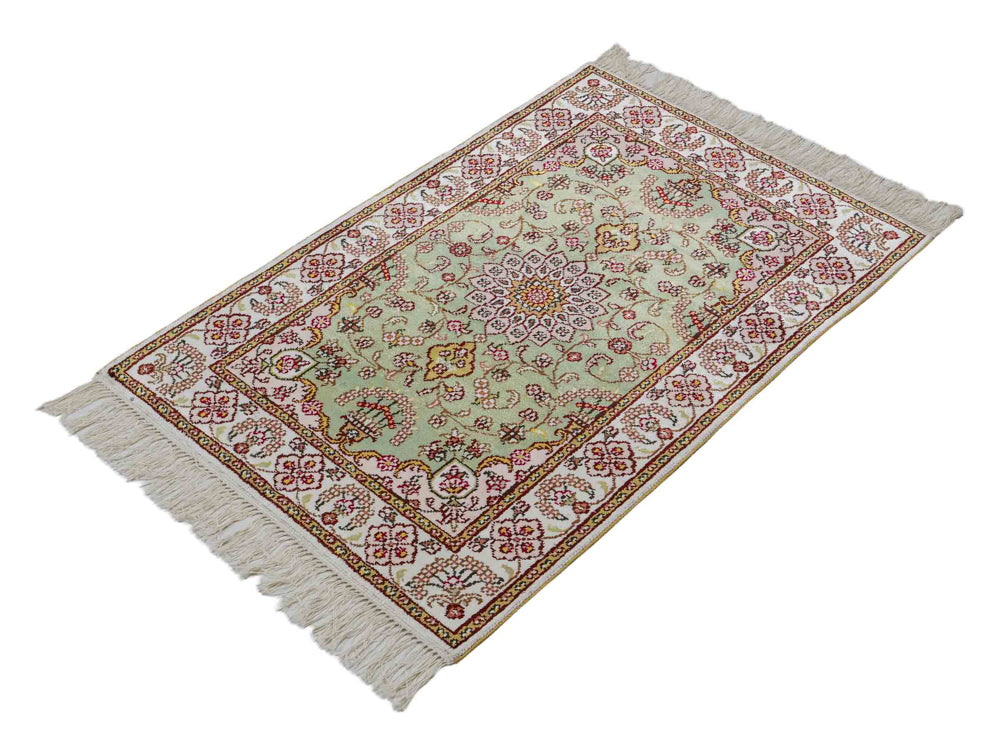 Silk Rug - Chinese Silk - 93 x 63 cm - sand