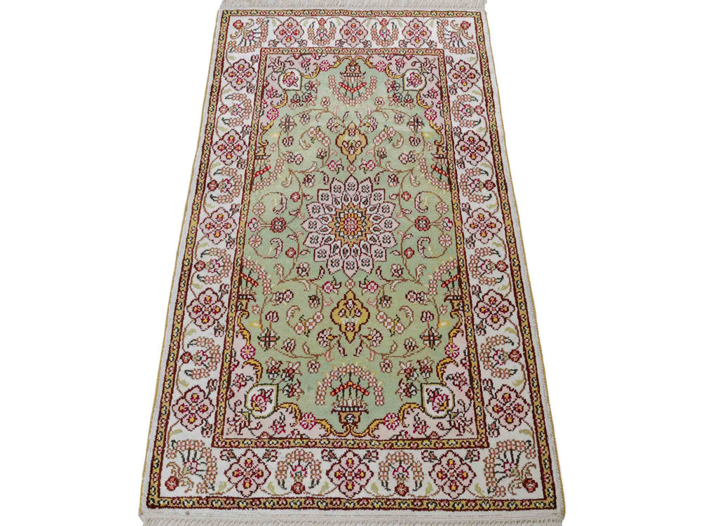 Silk Rug - Chinese Silk - 93 x 63 cm - sand