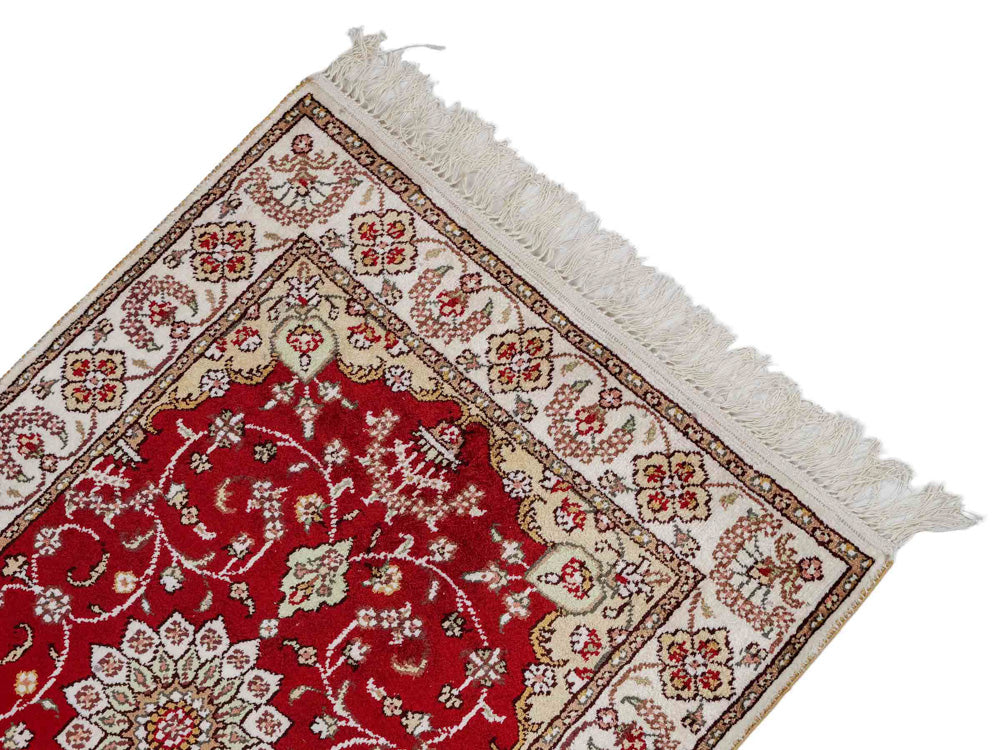 Silk Rug - Chinese Silk - 89 x 62 cm - red