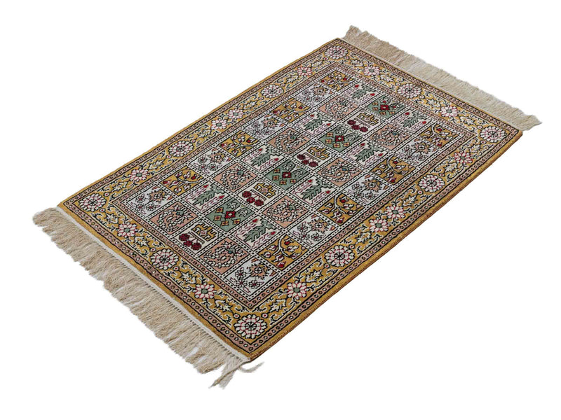 Silk Rug - Chinese Silk - 92 x 62 cm - multicolored